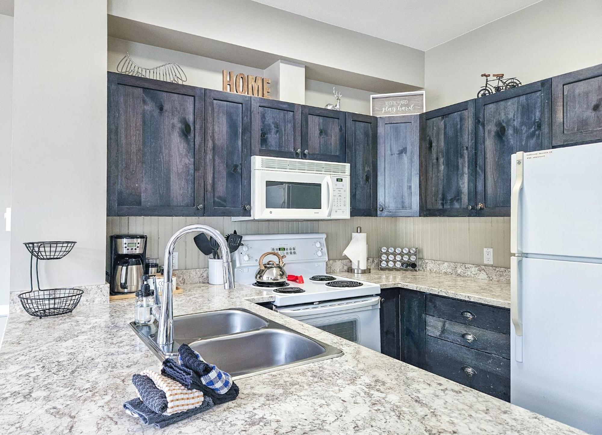 Aurora Townhomes By Stayin Panorama Δωμάτιο φωτογραφία