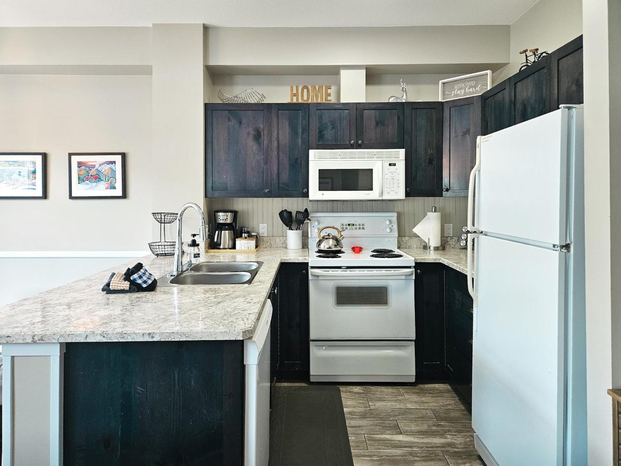 Aurora Townhomes By Stayin Panorama Δωμάτιο φωτογραφία